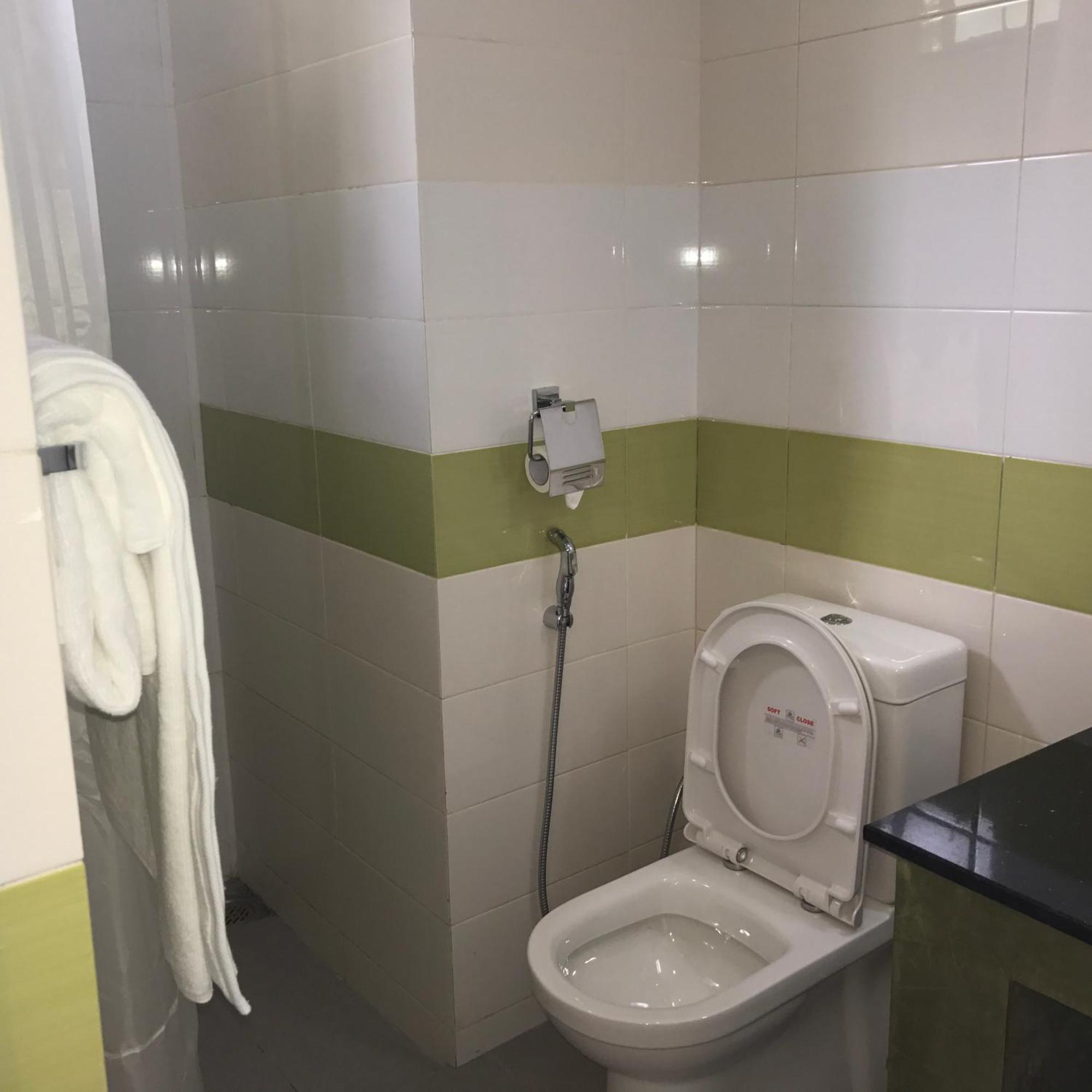 Saninro Hotel - Ragama 外观 照片